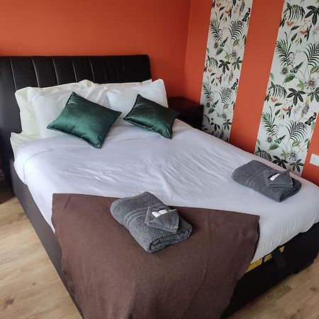 Apt 3 The Grainstore Клифдън Екстериор снимка